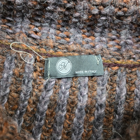 Women's Wool Shawl Poncho - Picture 4 of 5